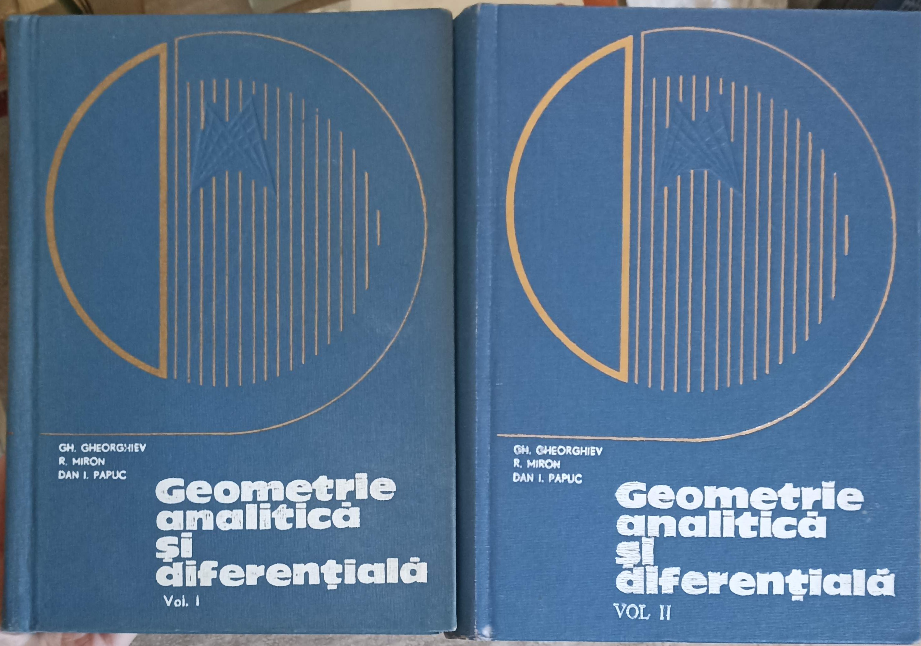 Vezi detalii pentru Geometrie Analitica Si Diferentiala Vol.1-2