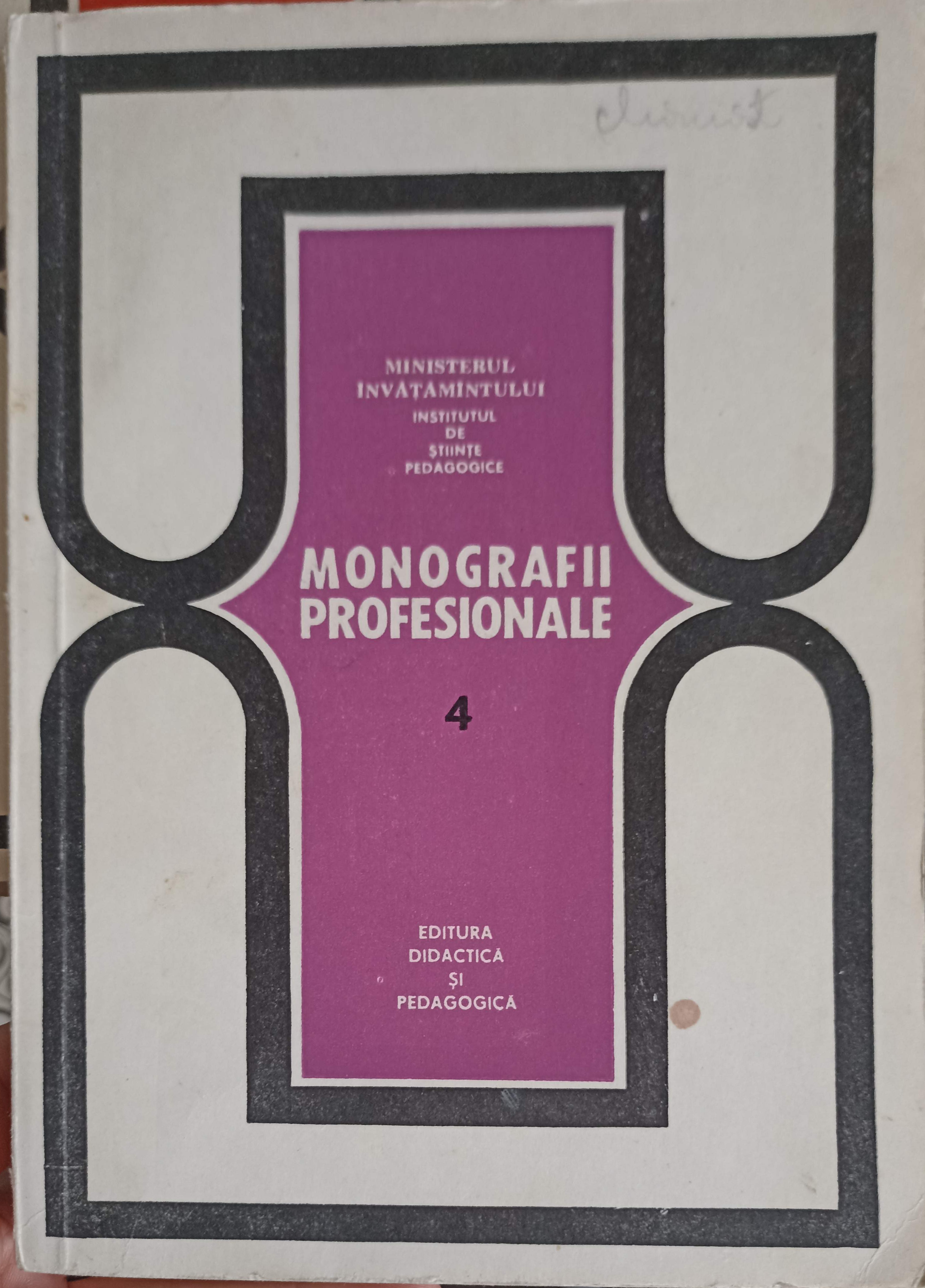 Vezi detalii pentru Monografii Profesionale Vol.4 Profesiuni Din Industria Chimica