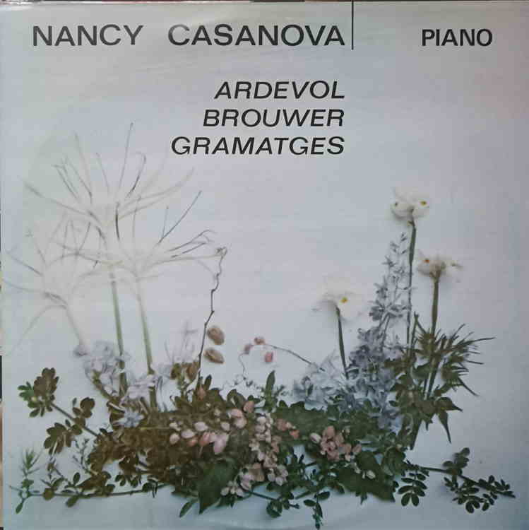 Nancy Casanova - Piano